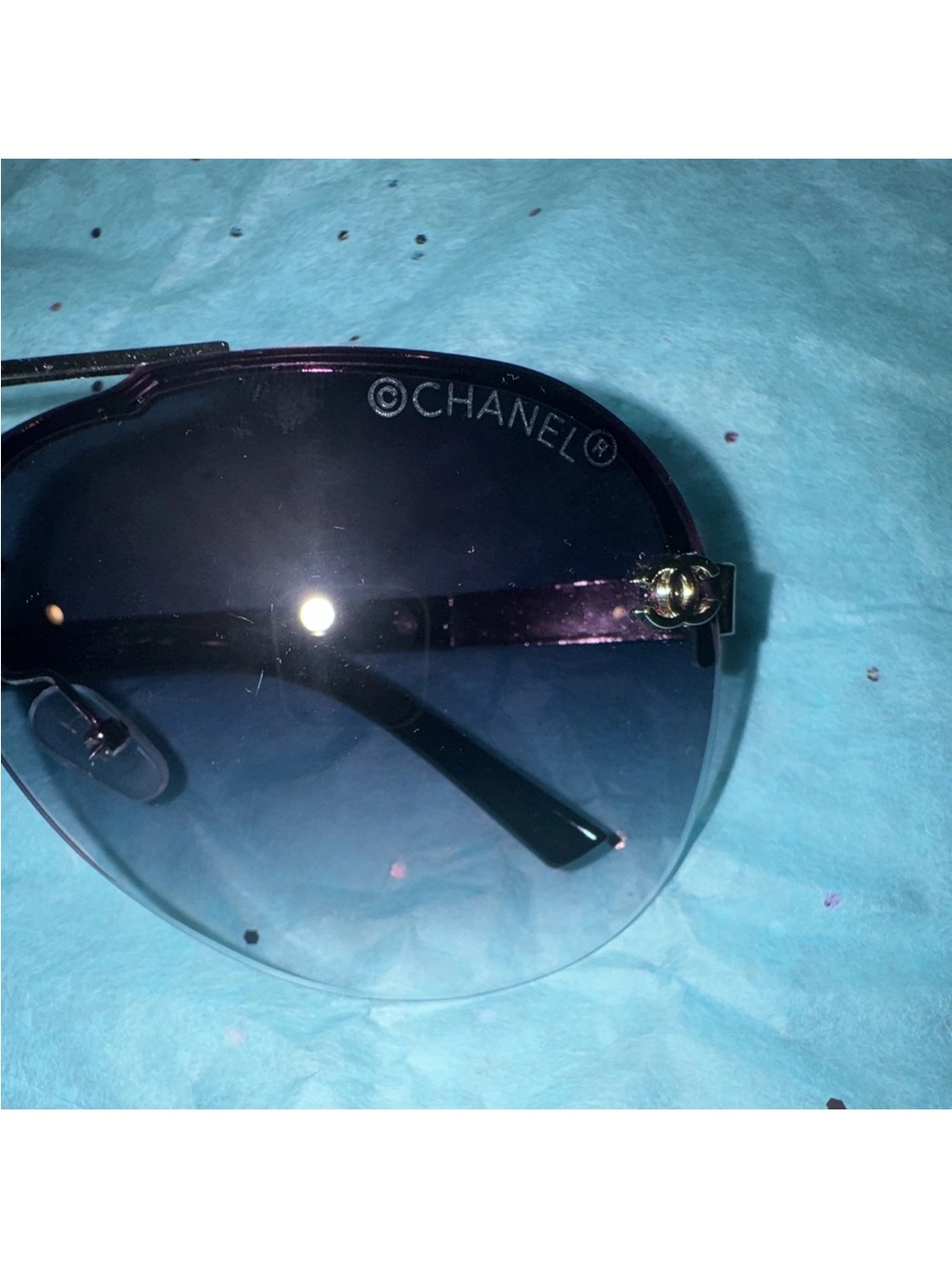 CHANEL Black Gradient Rimless Aviator Sunglasses - Picture 3 of 6